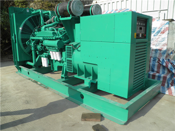 慈利出租发电机 发电机组厂家：柴油发电机组的控制屏的作用是什么？