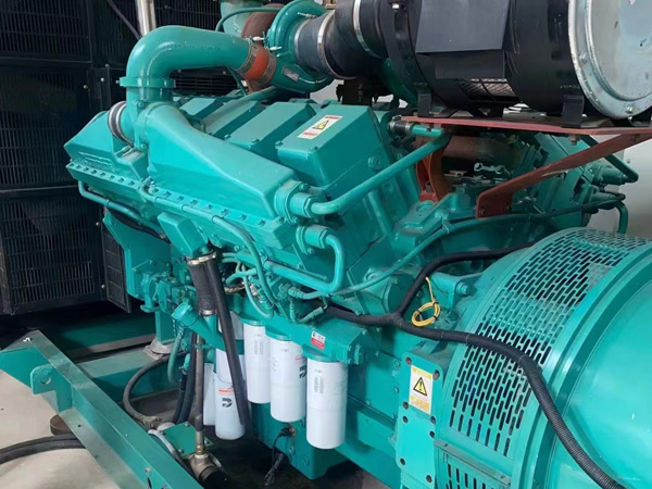 慈利更换100kW柴油发电机组机油时，需要注意哪些事项？